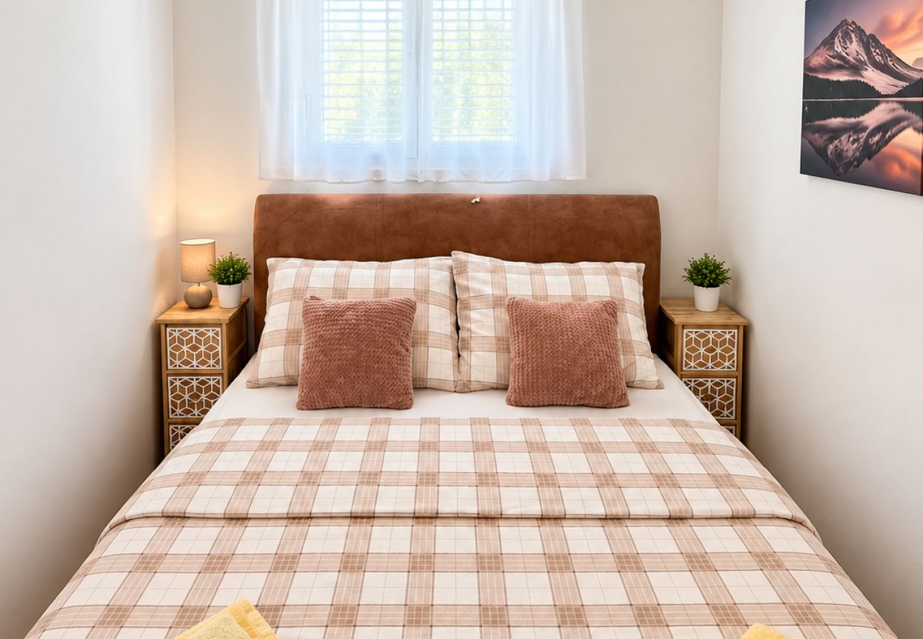 Ferienwohnung in Ražanac - Apartment Didovi Dvori 1 mit Whirlpool