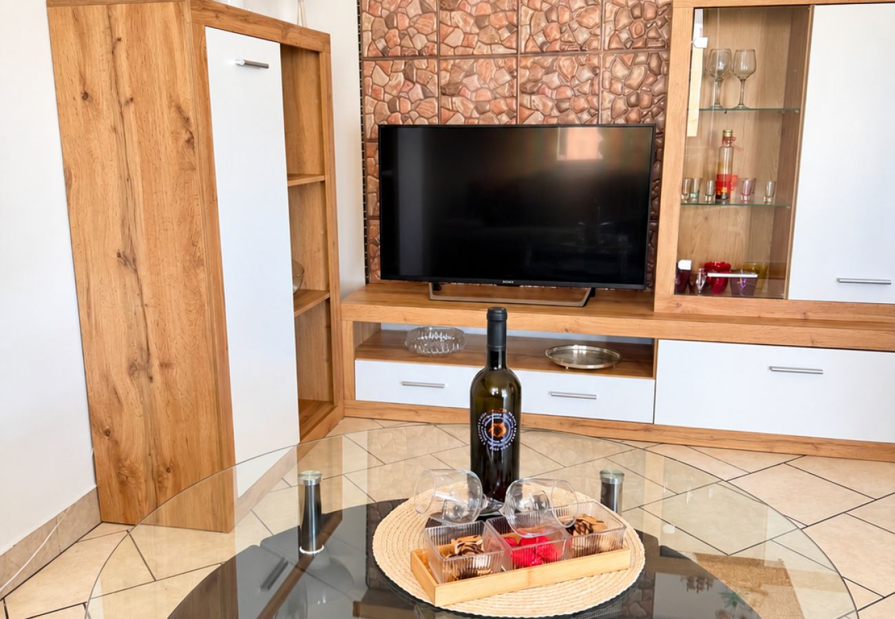 Ferienwohnung in Ražanac - Apartment Didovi Dvori 2 mit Whirlpool