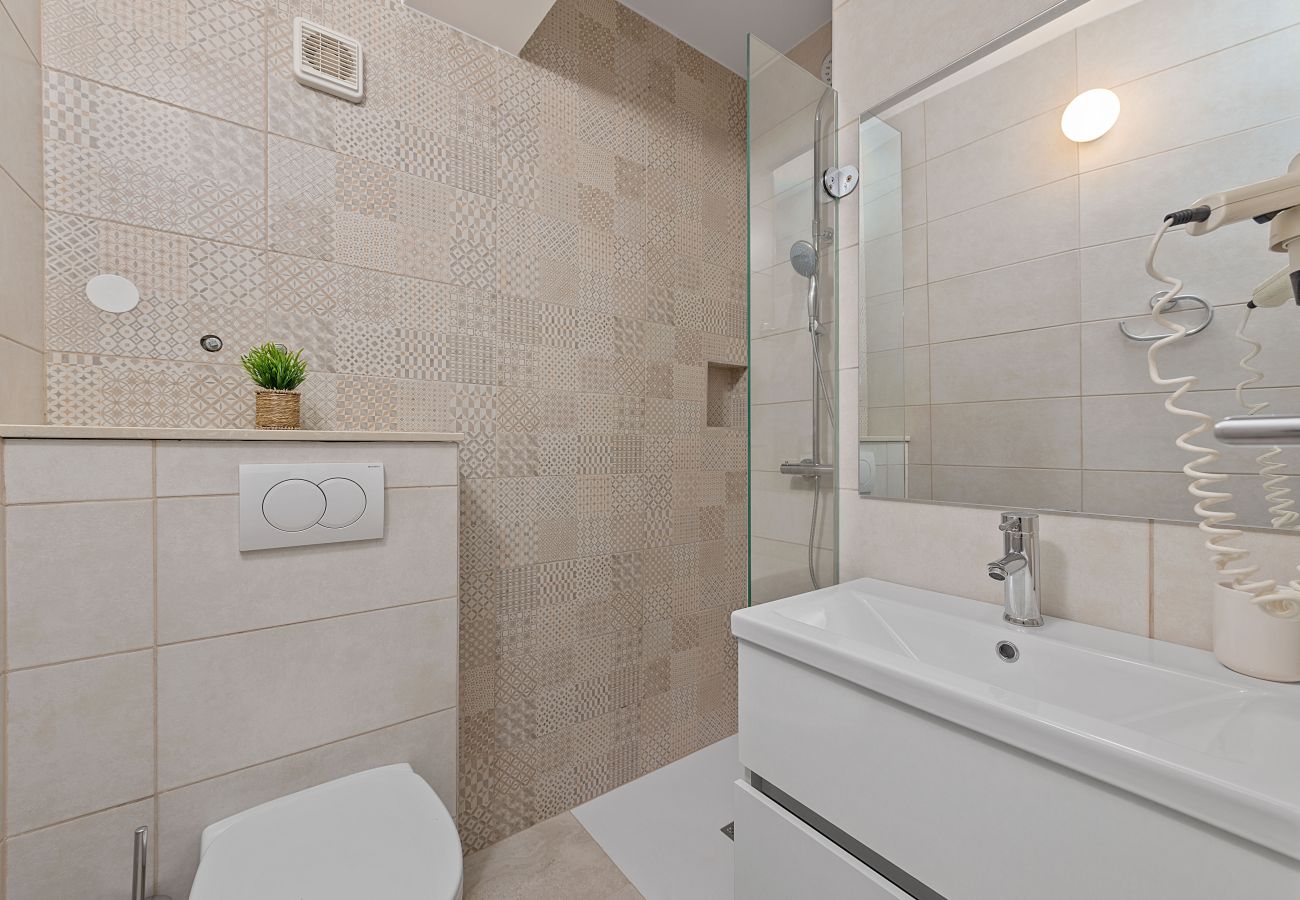 Ferienwohnung in Sveti Filip i Jakov - Superior apartment Tania 2