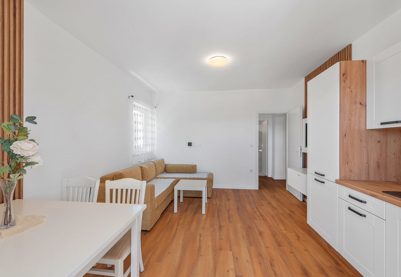 Ferienwohnung in Sveti Filip i Jakov - Superior apartment Tania 4