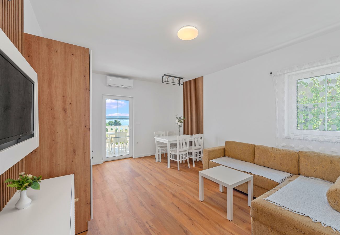 Ferienwohnung in Sveti Filip i Jakov - Superior apartment Tania 4