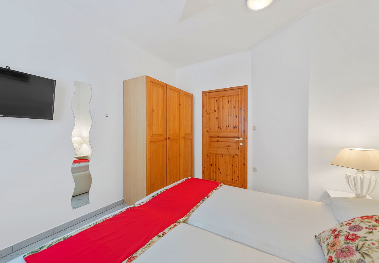 Ferienwohnung in Sveti Filip i Jakov - Superior apartment Tania 11