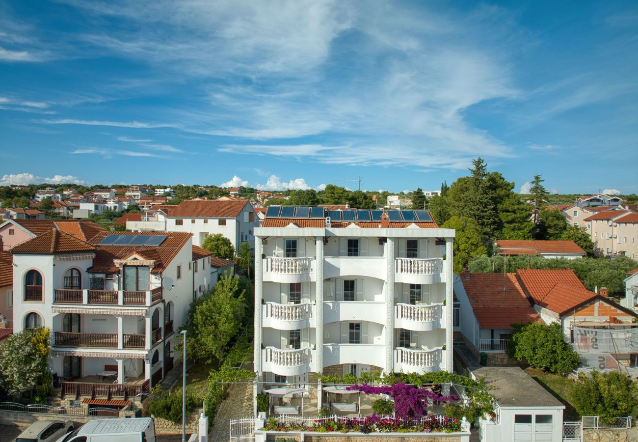 Ferienwohnung in Sveti Filip i Jakov - Superior apartment Tania 11