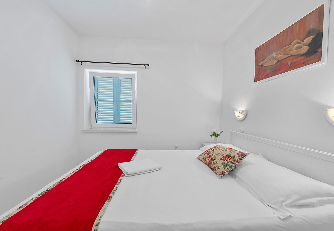 Ferienwohnung in Sveti Filip i Jakov - Superior apartment Tania 15