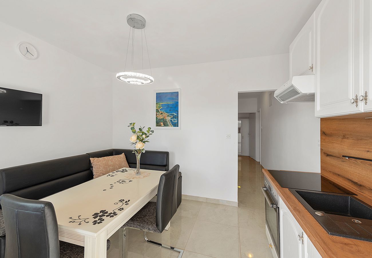 Ferienwohnung in Sveti Filip i Jakov - Superior apartment Tania 15