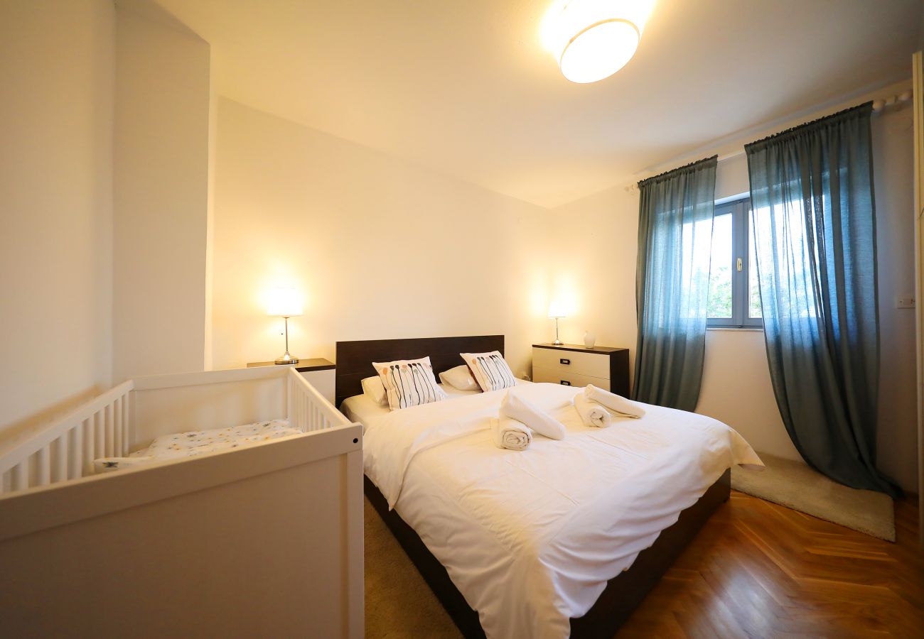 Ferienhaus in Tinj - Ferienhaus Nona mit Pool