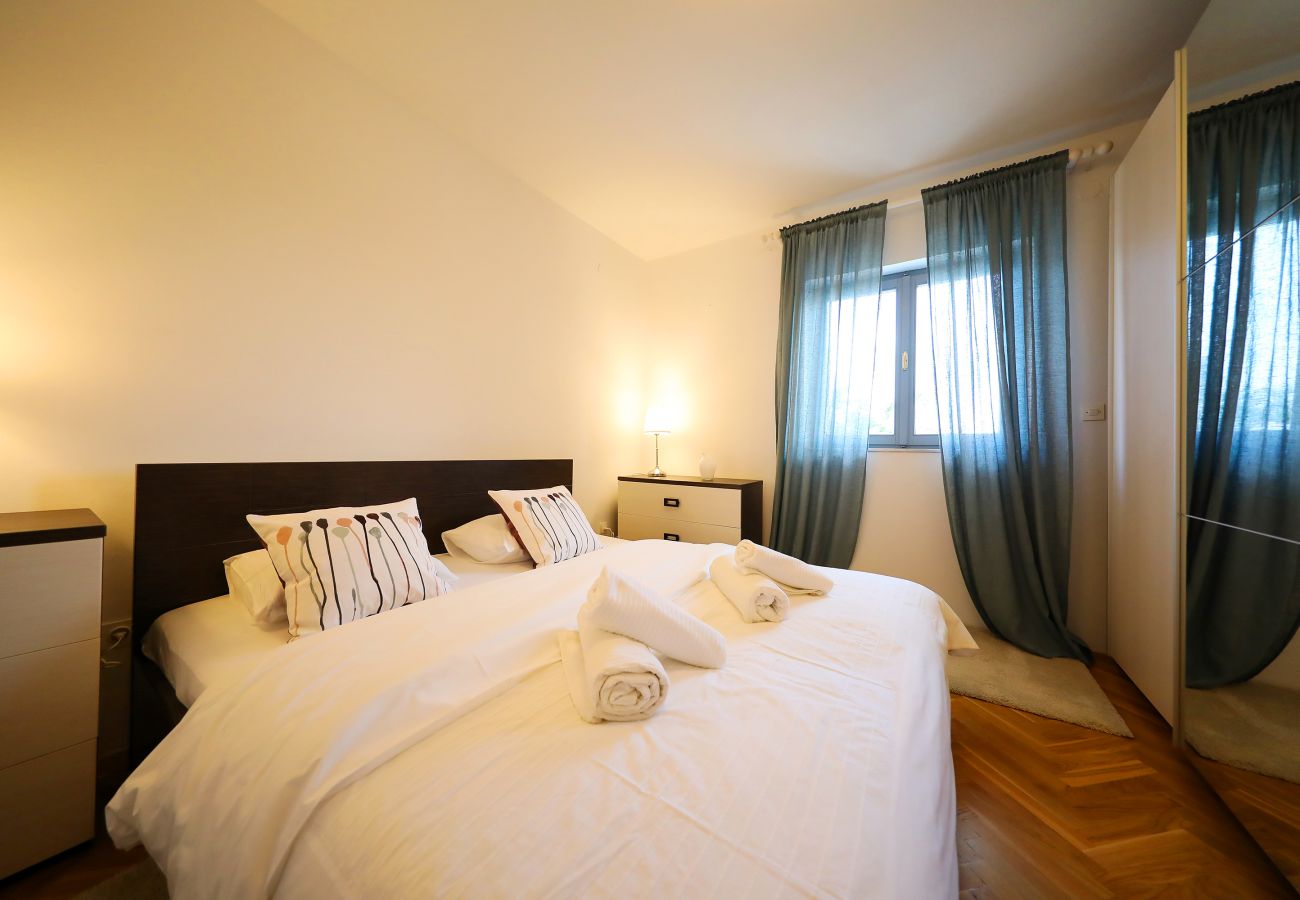 Ferienhaus in Tinj - Ferienhaus Nona mit Pool