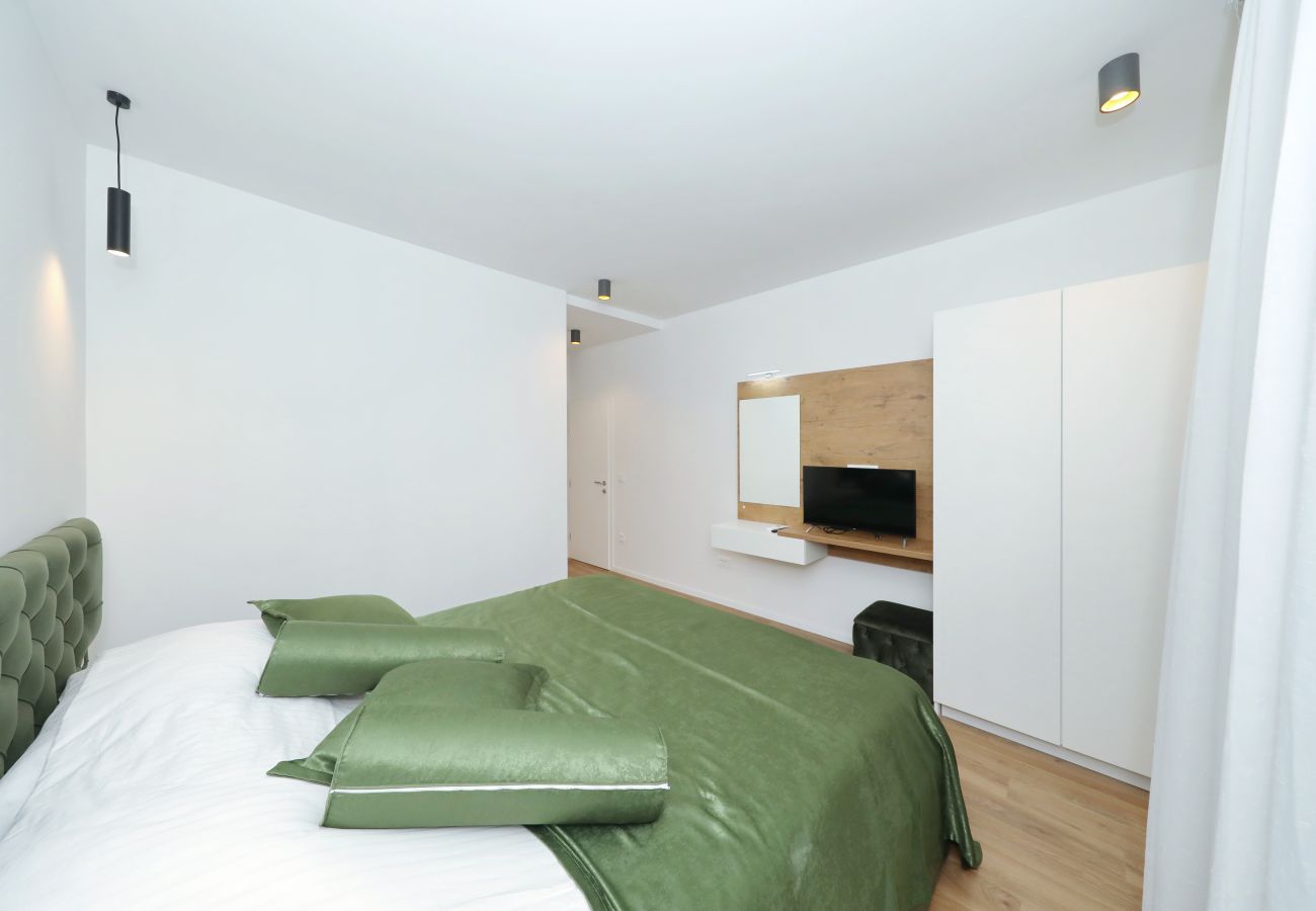 Villa in Kruševo - Villa Vallis mit Pool