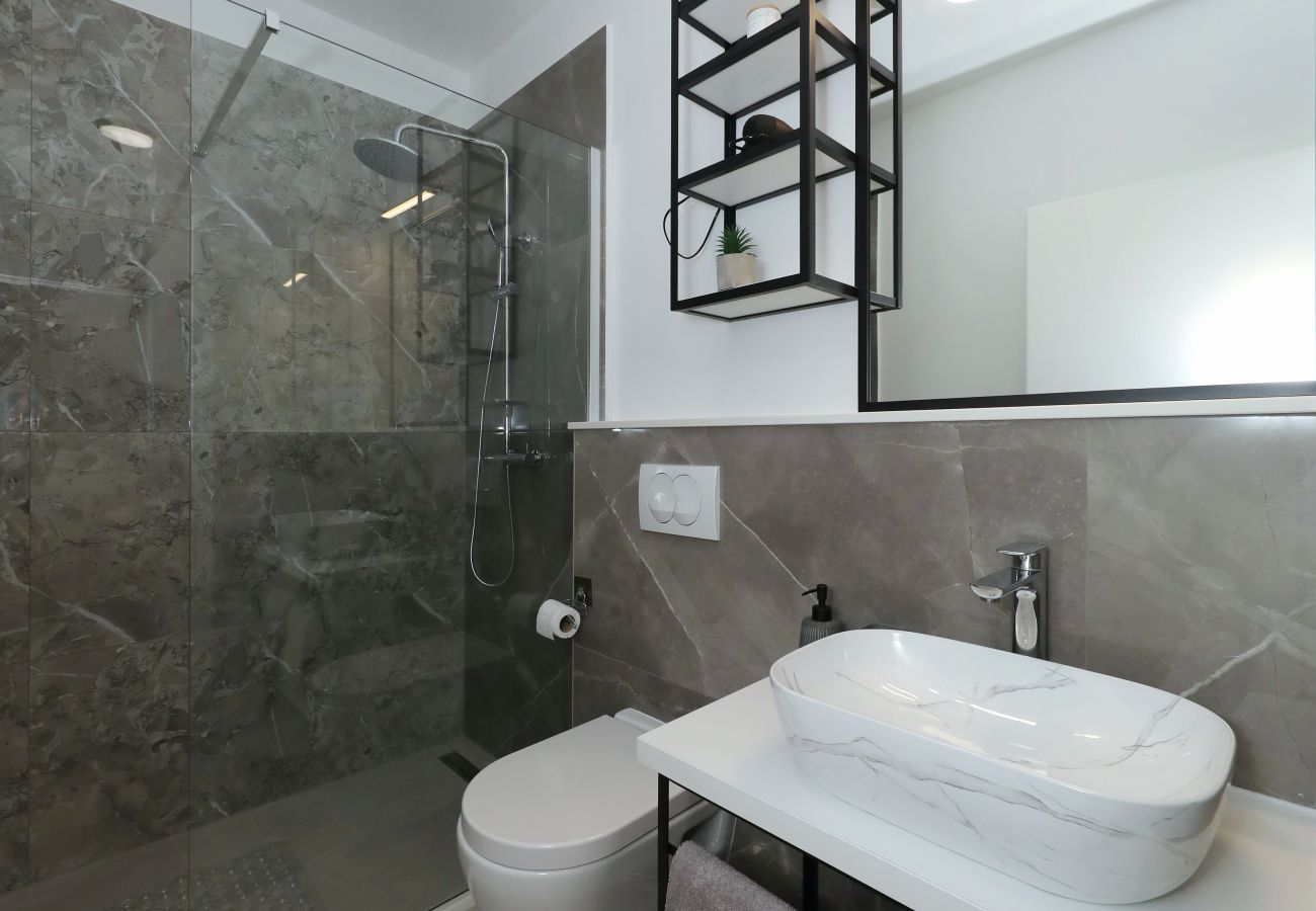 Villa in Kruševo - Villa Vallis mit Pool