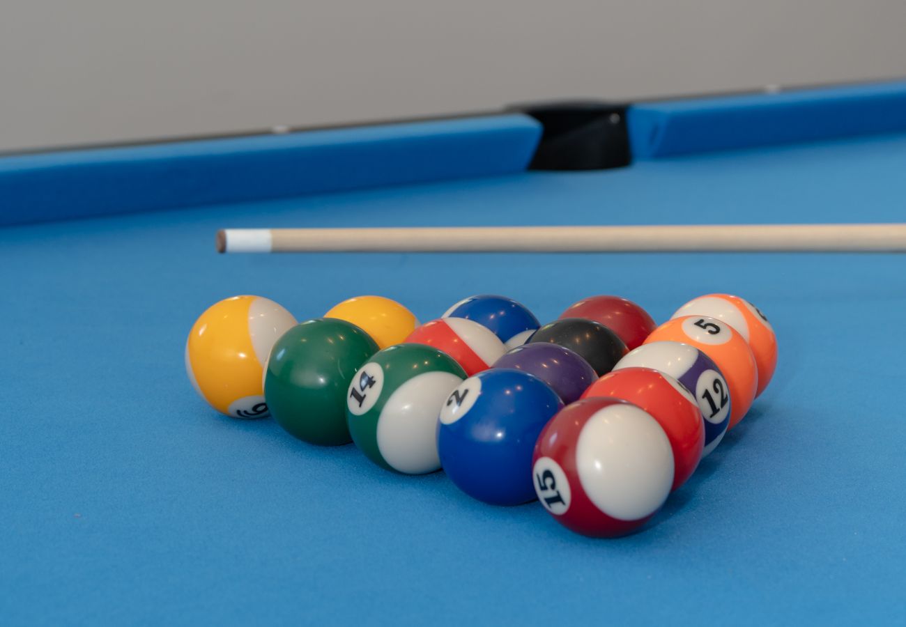 Villa in Marceljani - Villa Kalea mit Pool