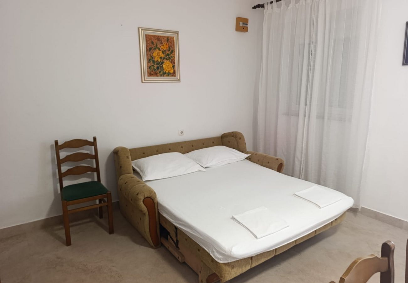 Ferienwohnung in Metajna - Ferienwohnung Valla 3 direkt am Meer