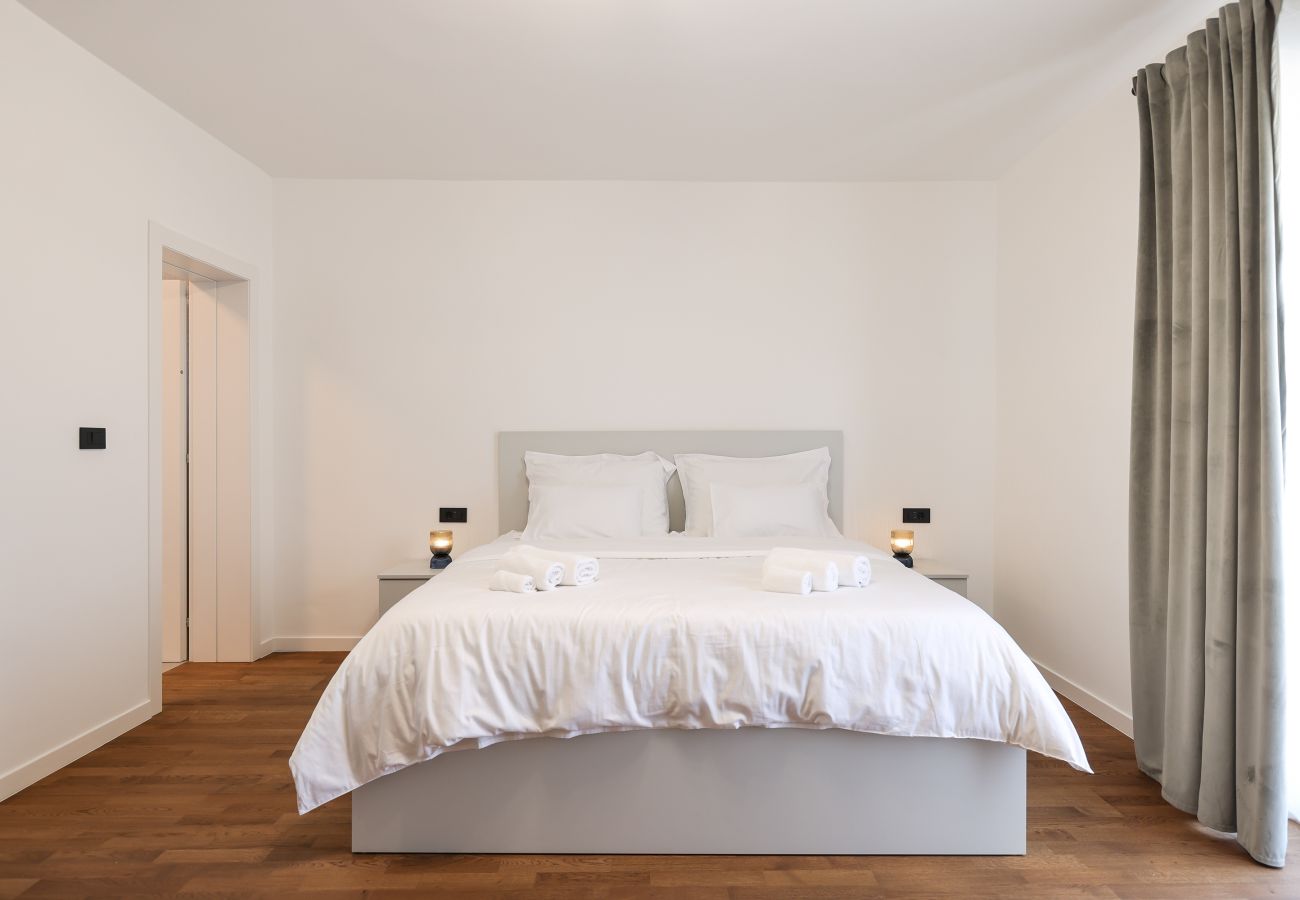 Villa in Sukošan - Villa Elaia mit beheiztem Pool