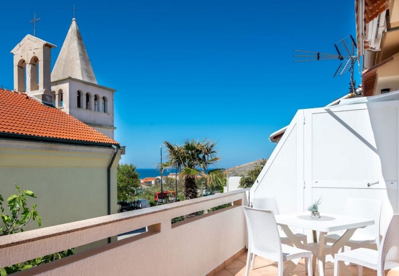 Ferienwohnung in Povljana - Apartment Luce 2