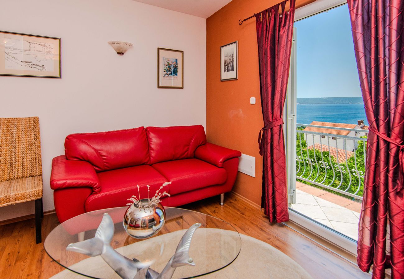 Ferienhaus in Maslenica - Ferienhaus Florendale mit Pool