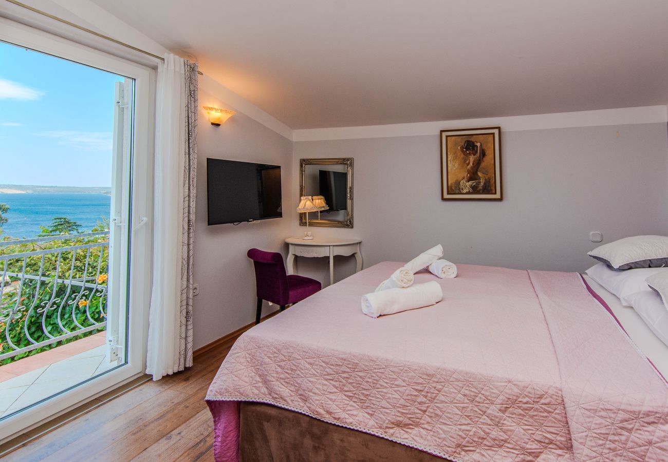 Ferienhaus in Maslenica - Ferienhaus Florendale mit Pool