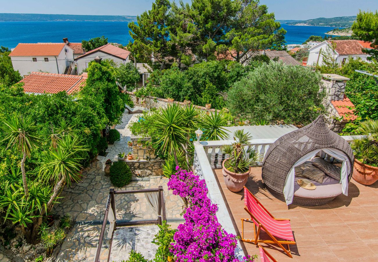 Ferienhaus in Maslenica - Ferienhaus Florendale mit Pool