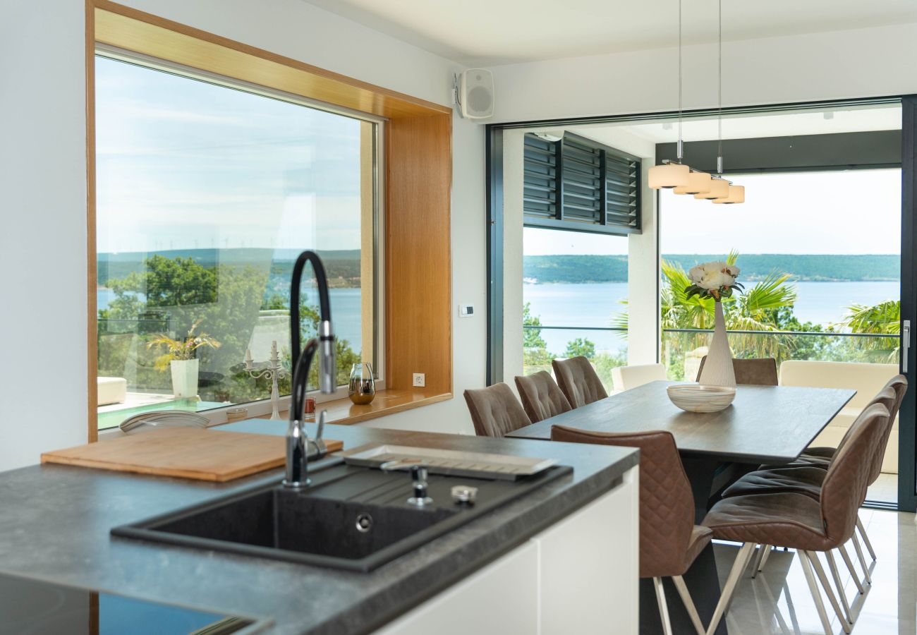 Villa in Maslenica - Villa Michelle mit Infinity-Pool