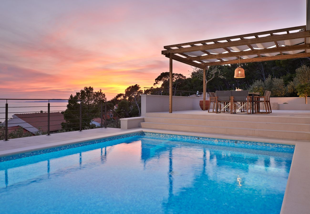 Villa in Sveta Nedjelja - Villa Bianca Hvar mit wunderschönem Meerblick