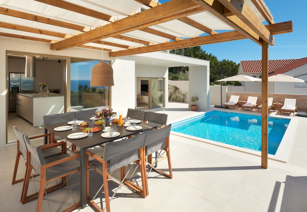 Villa in Sveta Nedjelja - Villa Bianca Hvar mit wunderschönem Meerblick