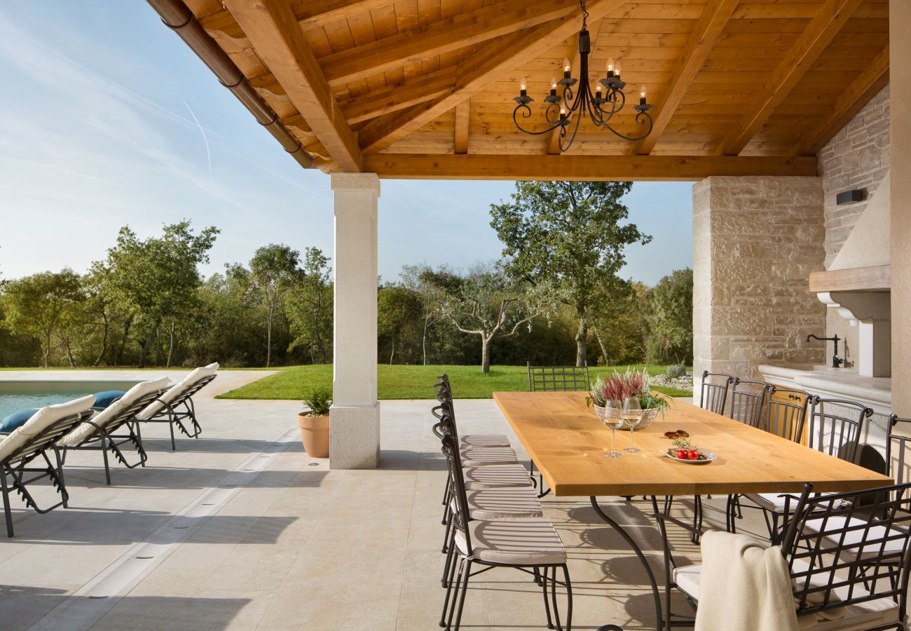 Villa in Karojba - Villa Ovi