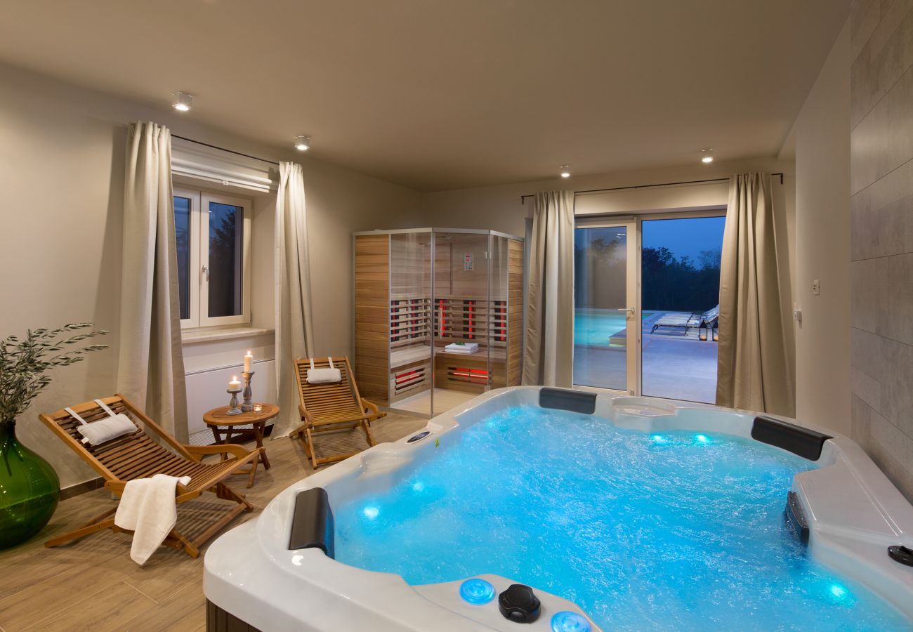 Villa in Karojba - Villa Ovi