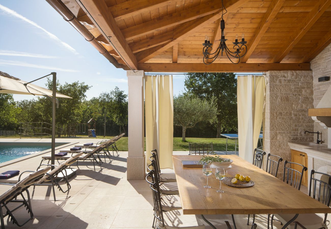 Villa in Karojba - Villa Ovi