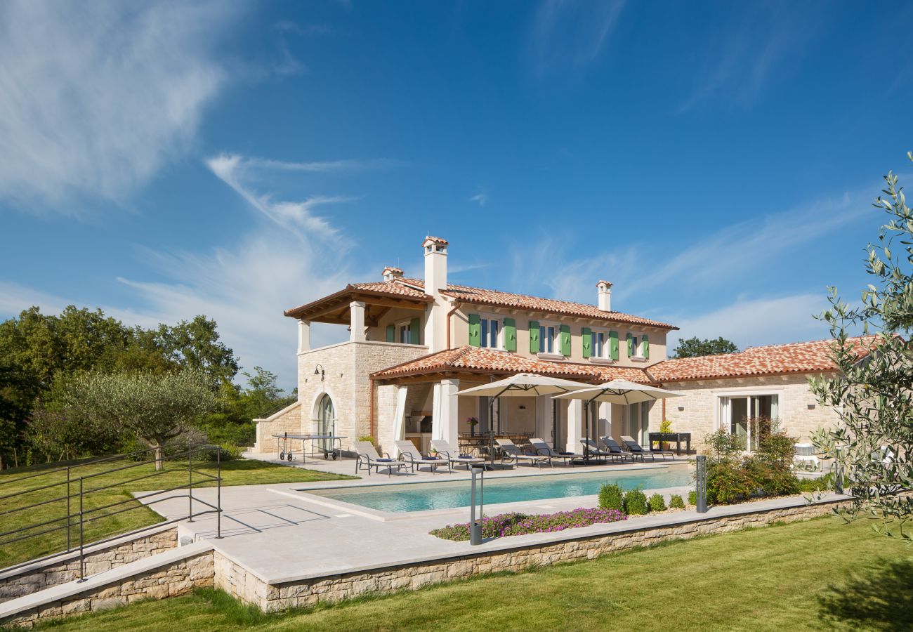 Villa in Karojba - Villa Ovi