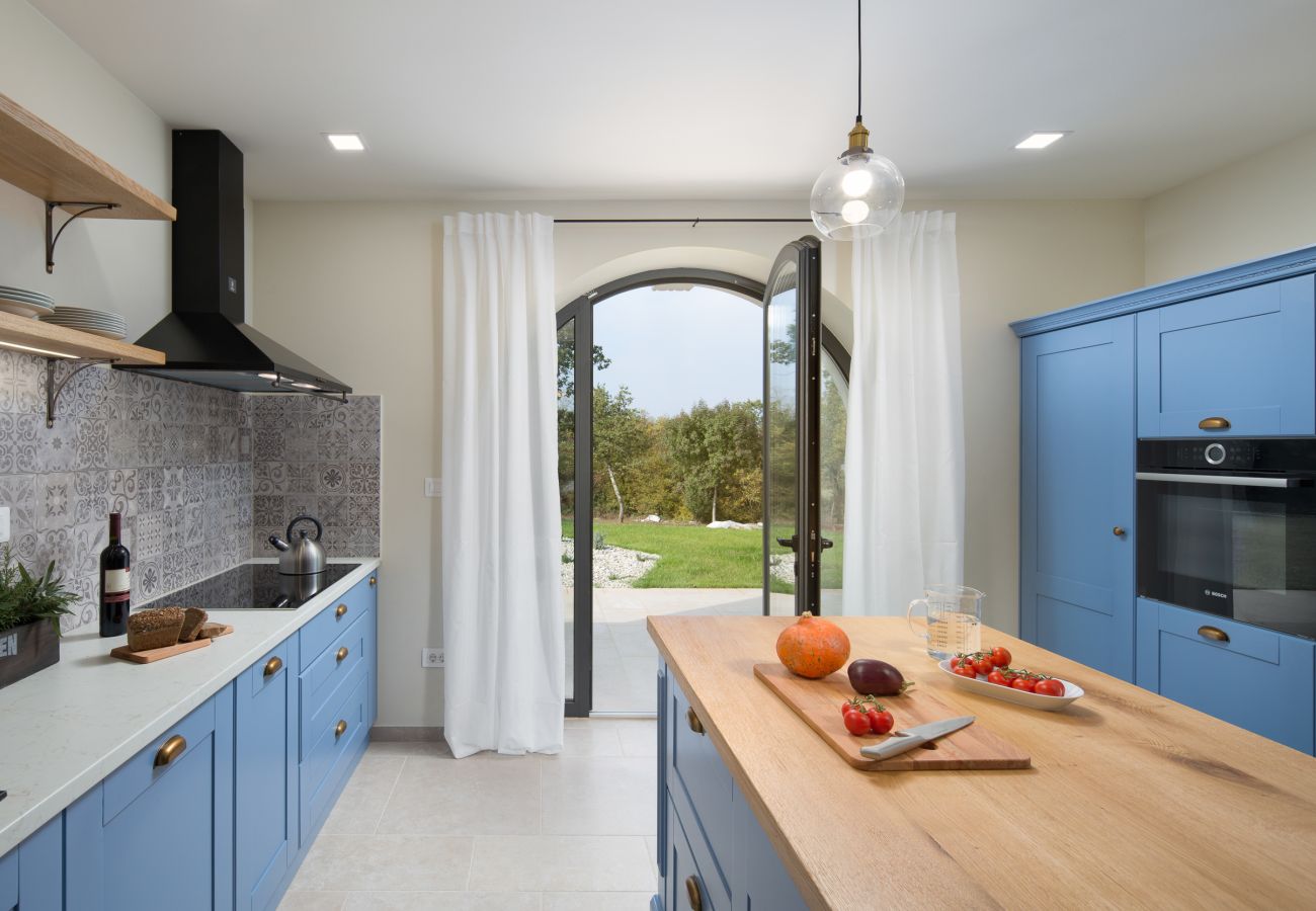 Villa in Karojba - Villa Ovi