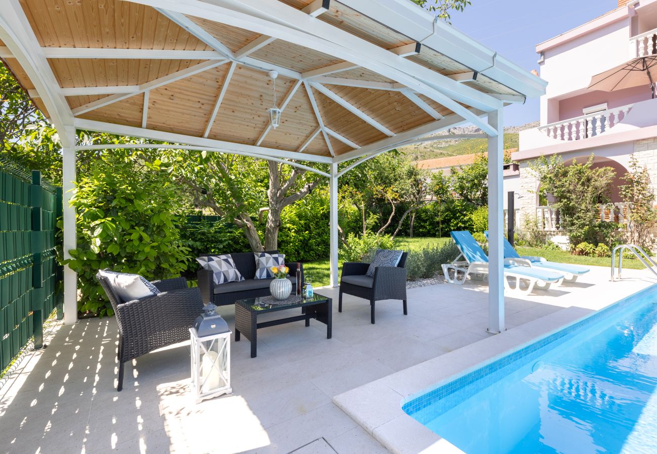 Ferienhaus in Žrnovnica - Ferienhaus Calmation