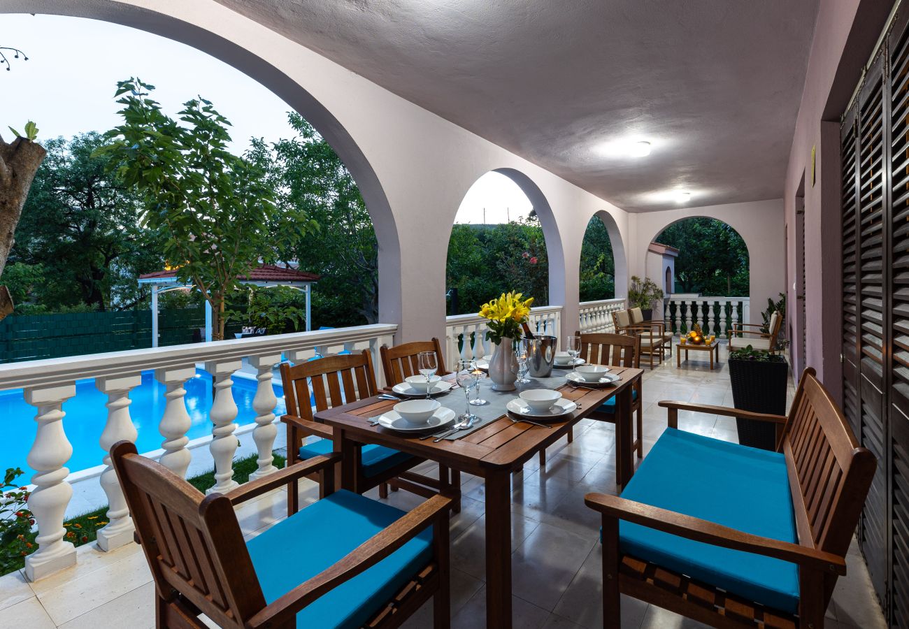 Ferienhaus in Žrnovnica - Ferienhaus Calmation