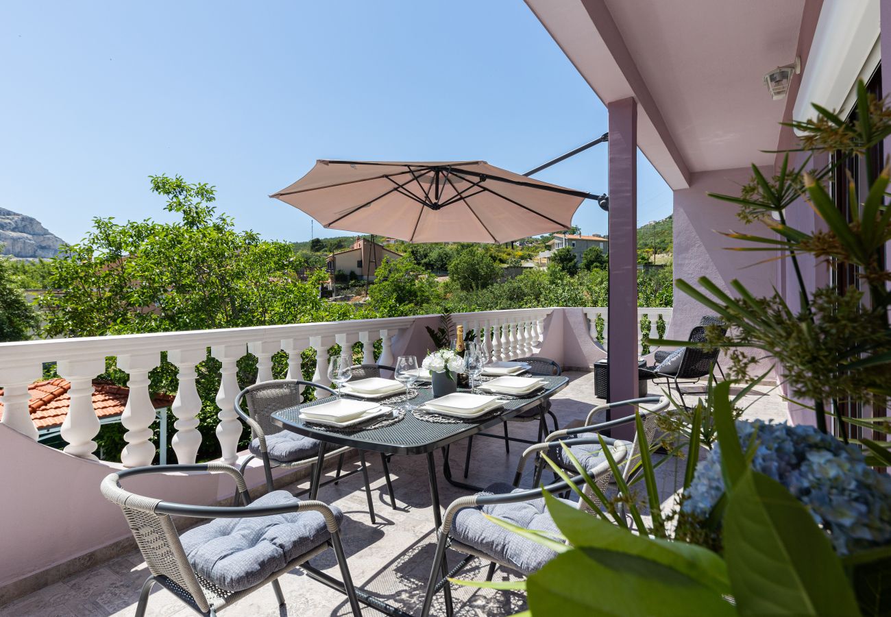 Ferienhaus in Žrnovnica - Ferienhaus Calmation