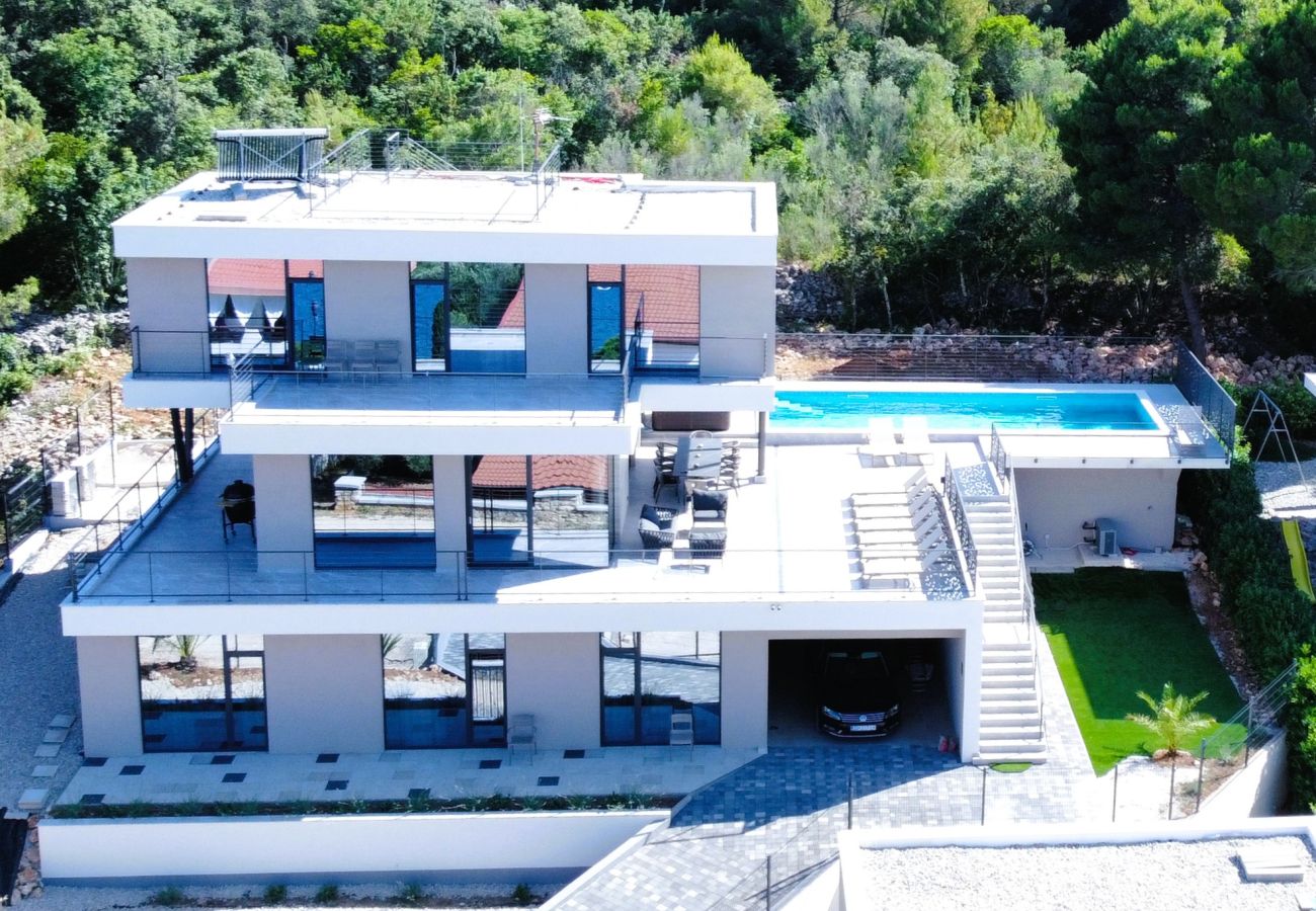 Villa in Ždrelac - Deluxe Villa Supreme Pašman mit beheiztem Pool