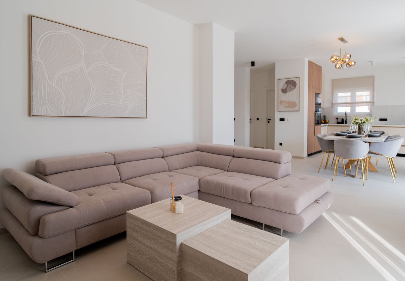 Villa in Turanj - Meerblick Villa Turnea