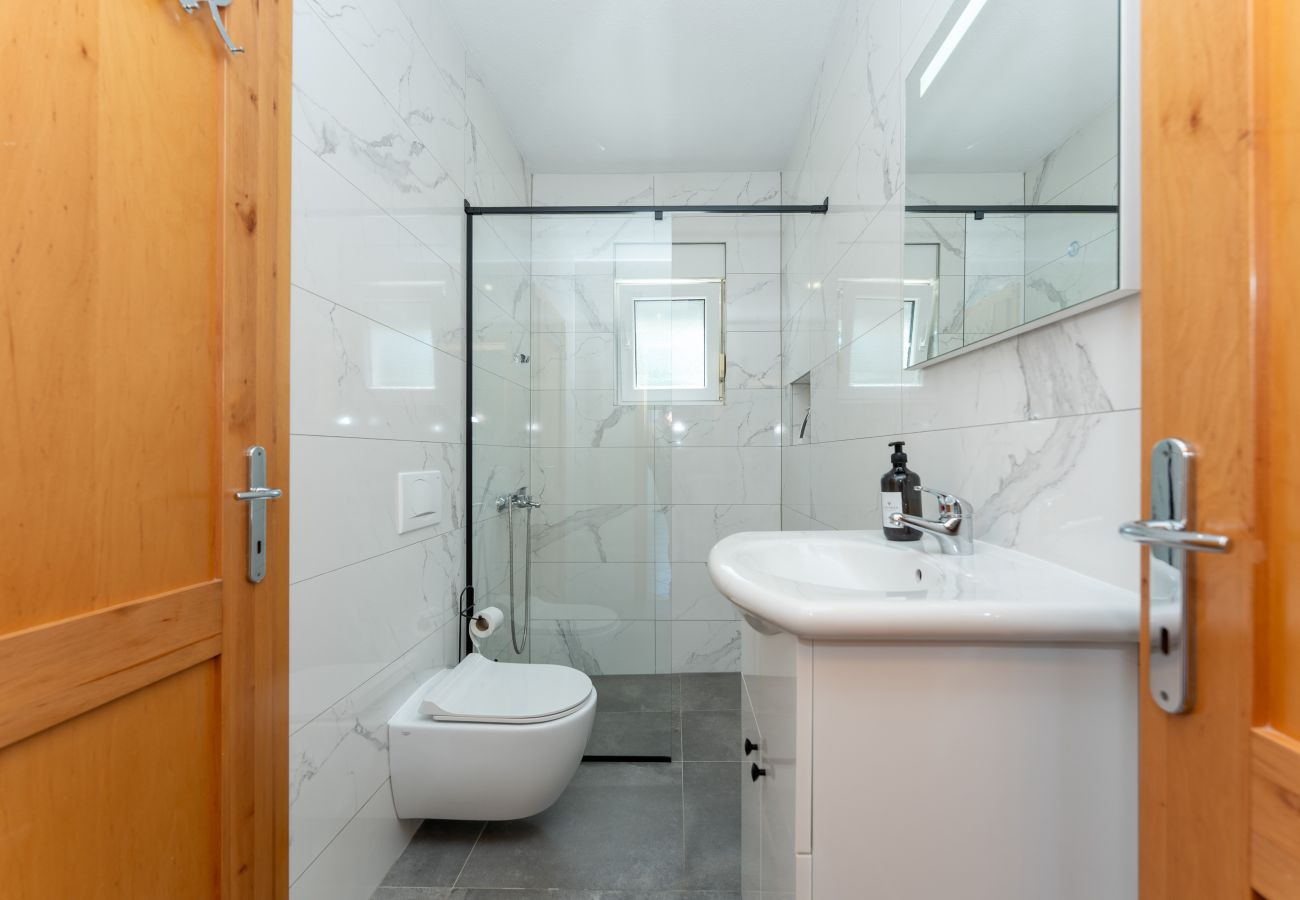Ferienwohnung in Vir - Apartment Lavaran 1