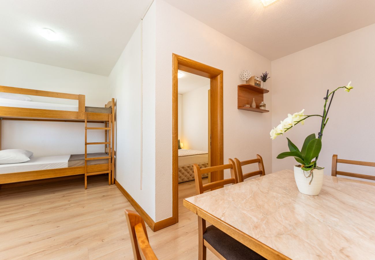 Ferienwohnung in Vir - Apartment Lavaran 4