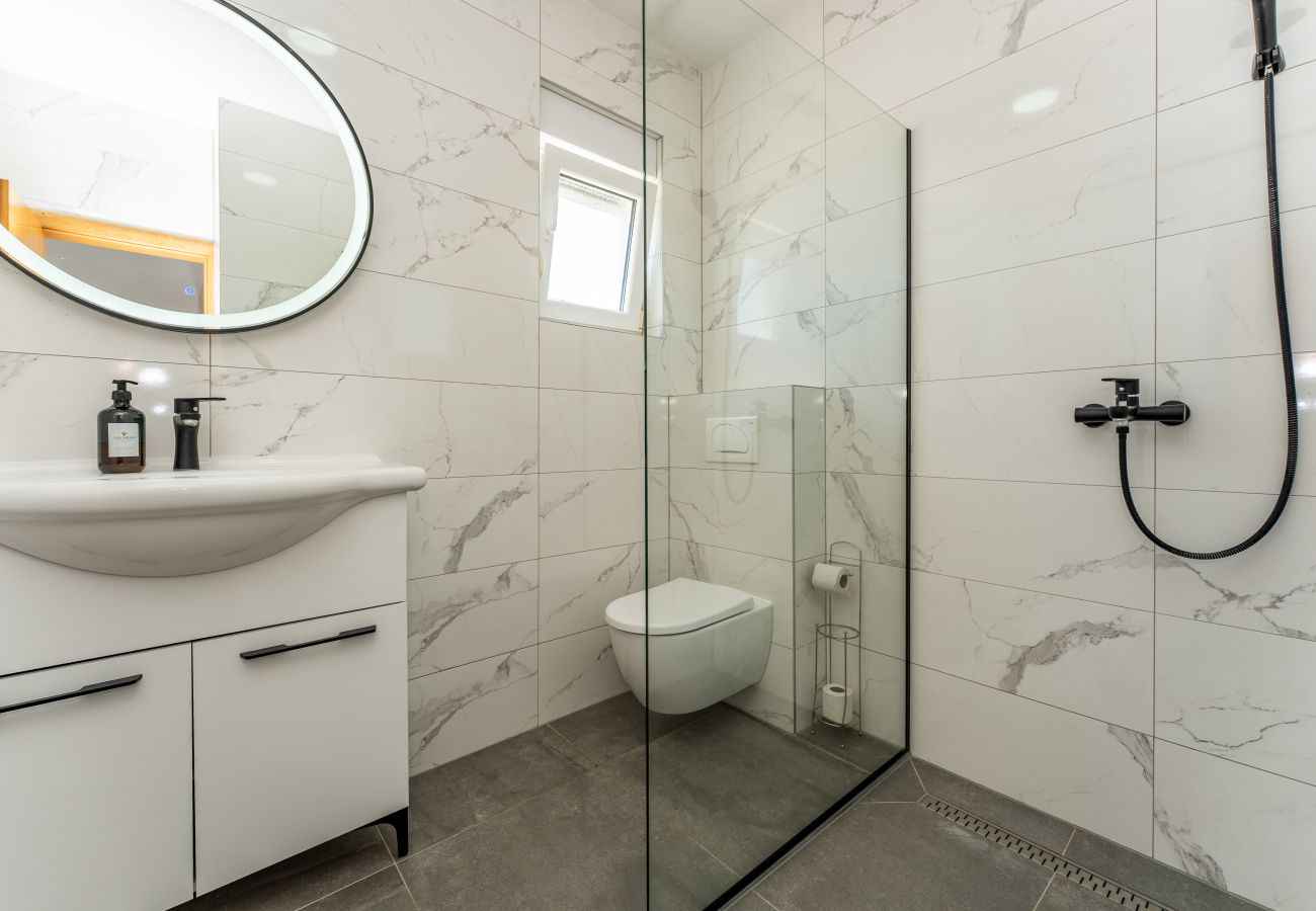 Ferienwohnung in Vir - Apartment Lavaran 5