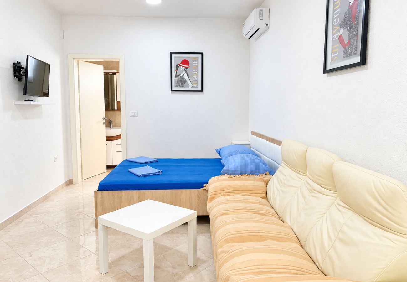 Studio in Vir - Studio Apartment Vir 2