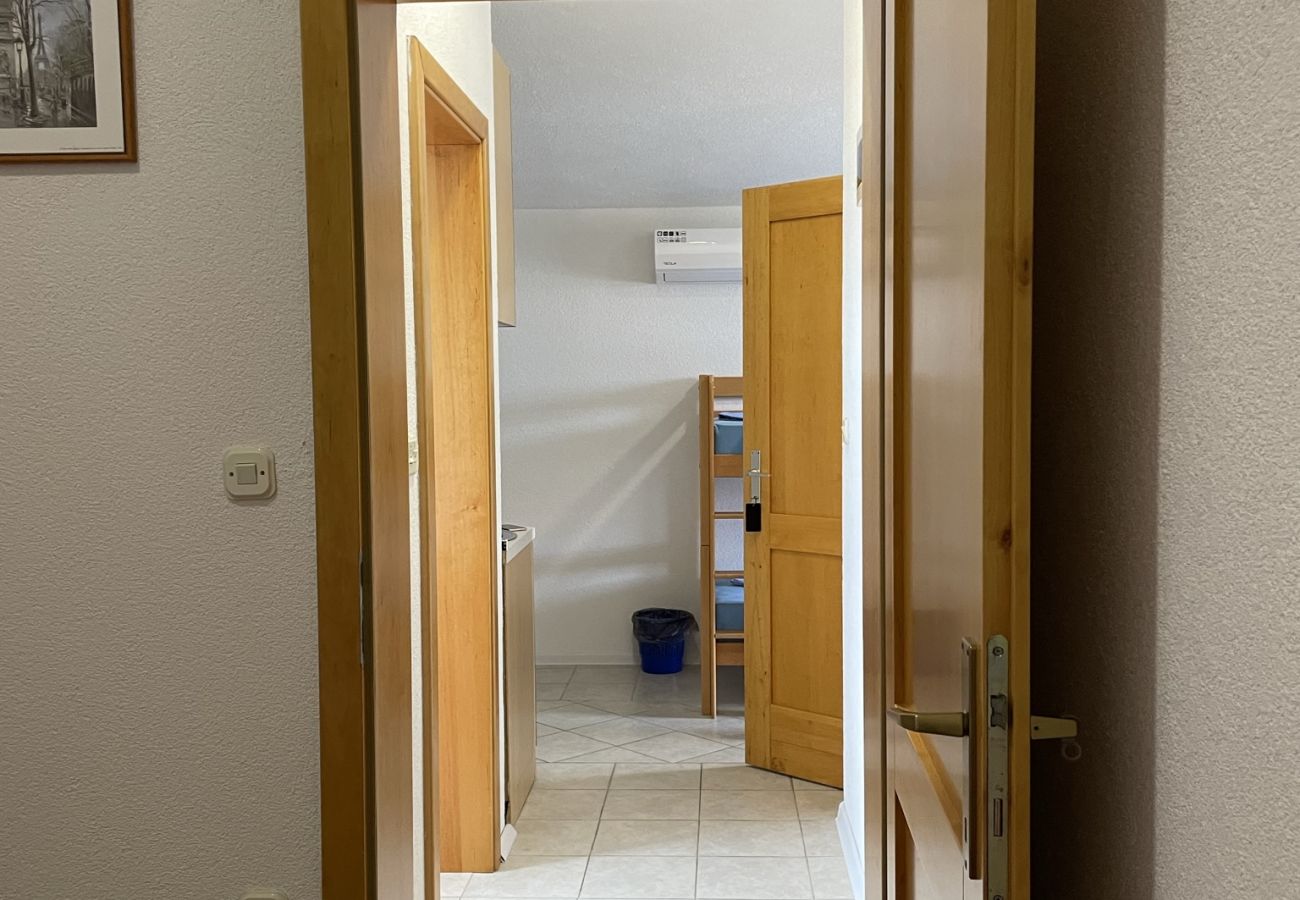 Ferienwohnung in Vir - Apartment Vir 3