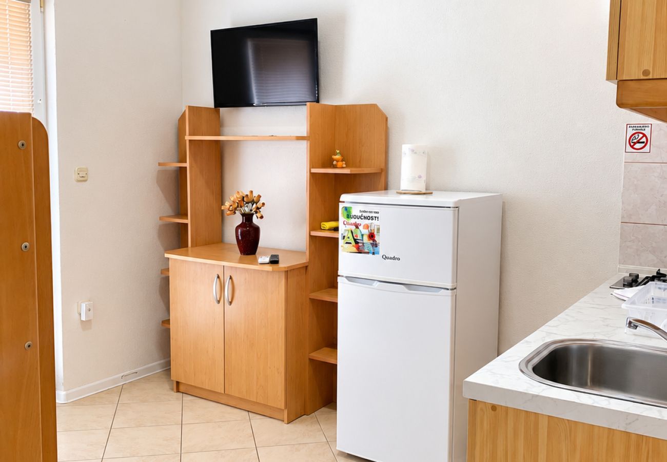 Ferienwohnung in Vir - Apartment Vir 5
