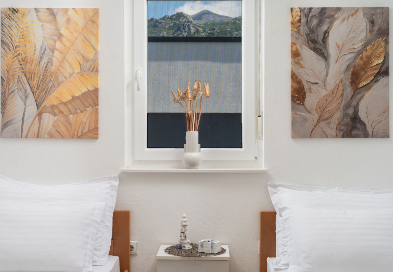 Villa in Rovanjska - Villa Green Horizon mit Meerblick