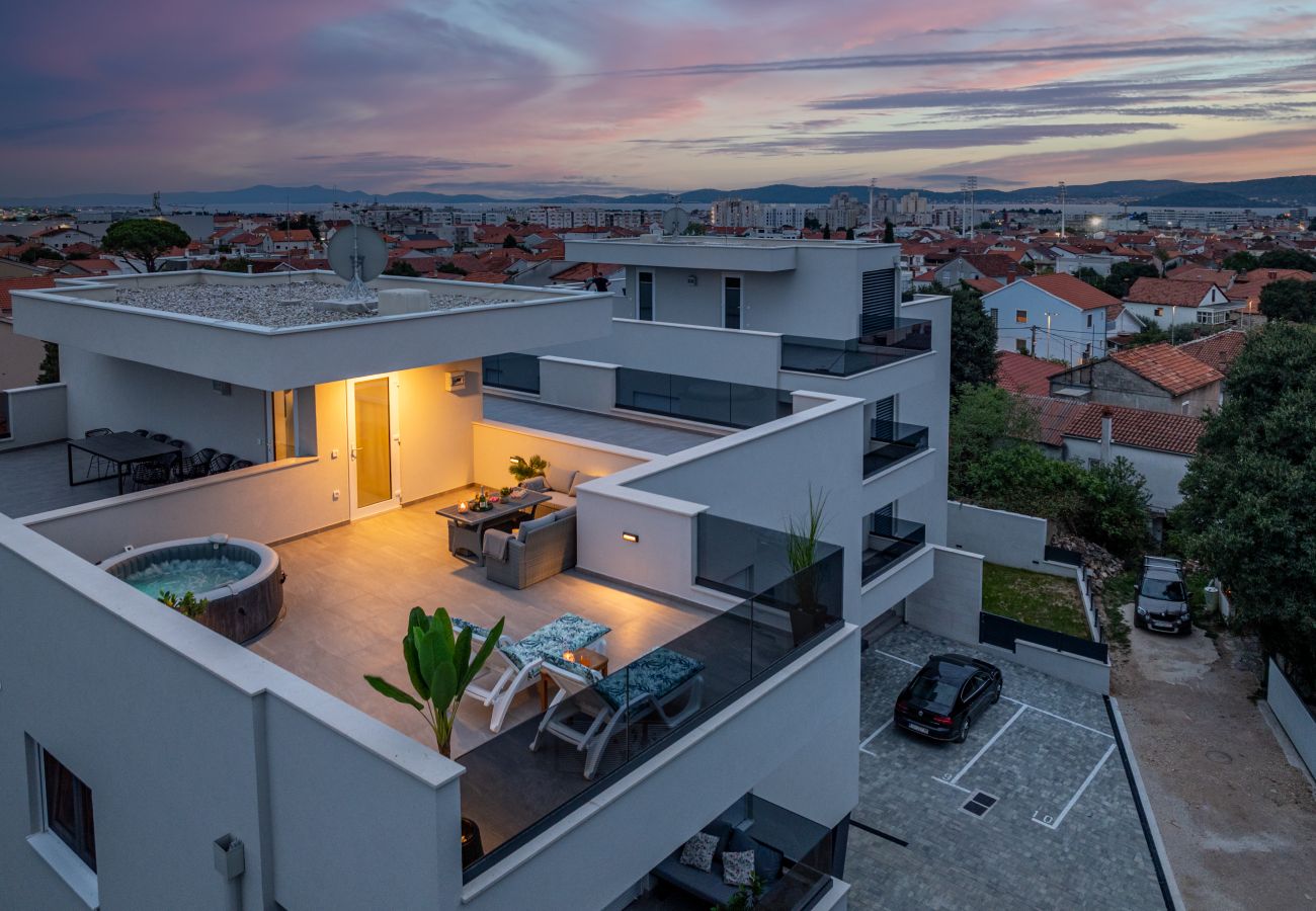 Ferienwohnung in Zadar - Deluxe-Apartment Anelle mit Whirlpool