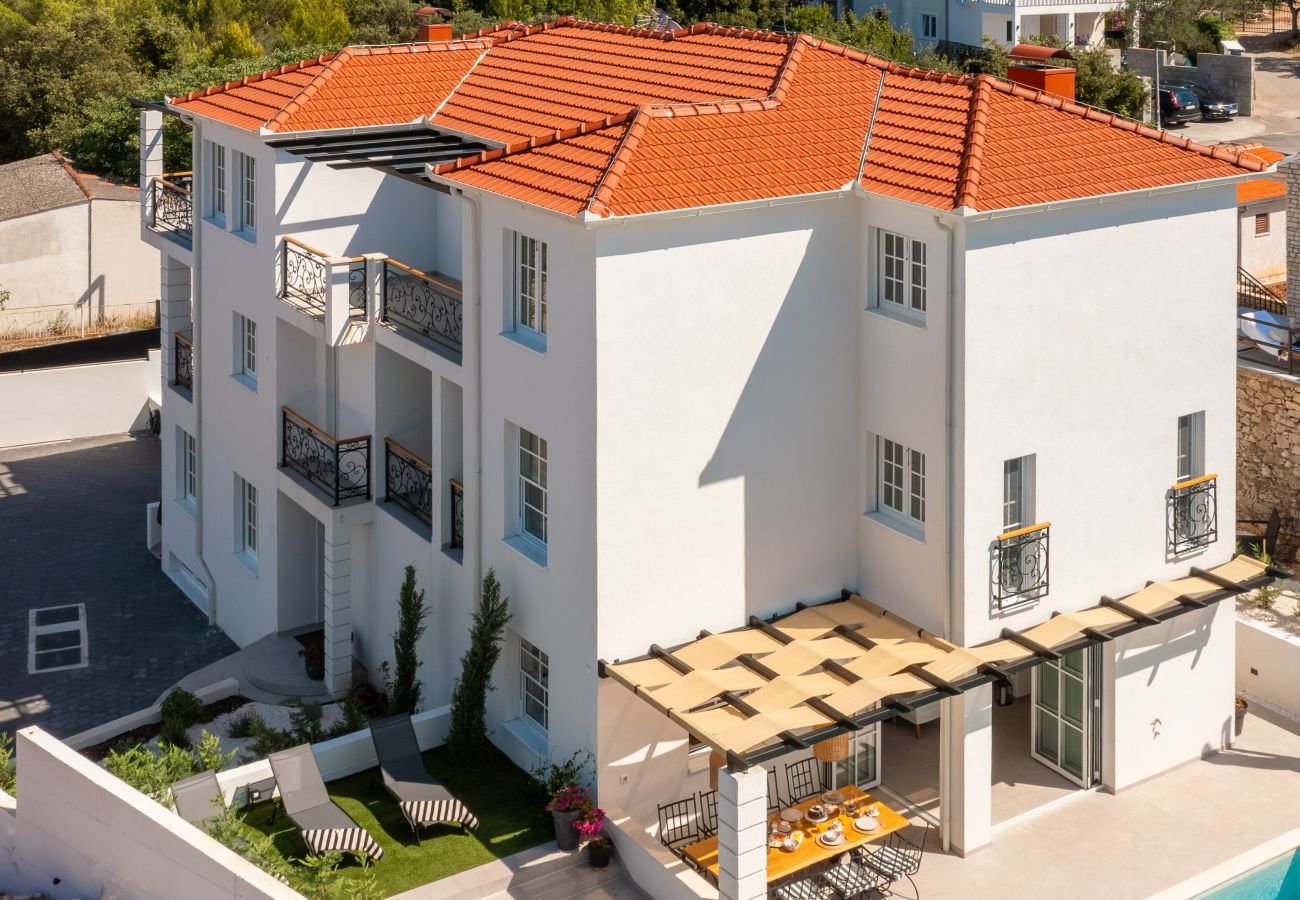 Villa in Ražanj - Villa Verde Ražanj mit beheiztem Pool