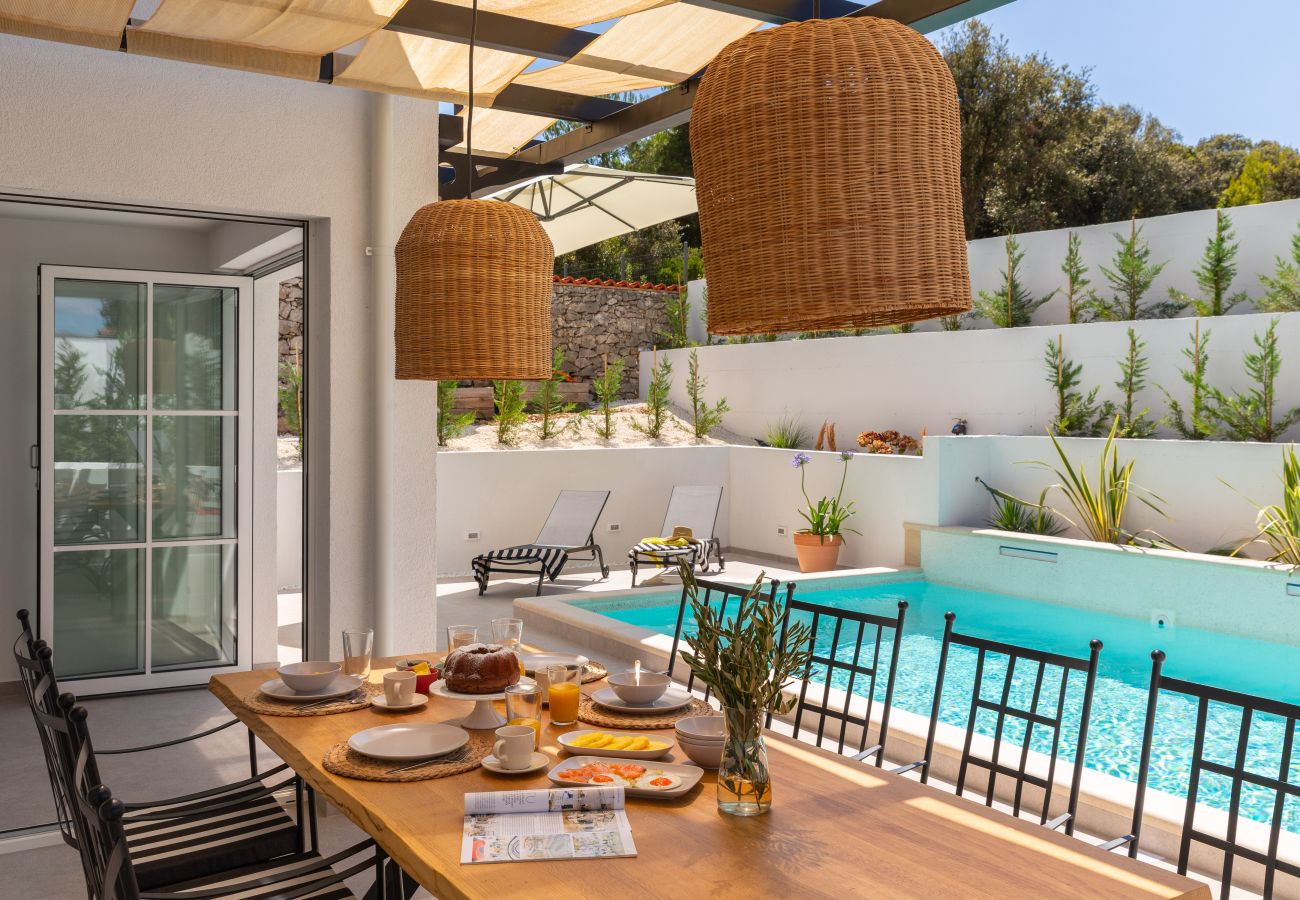 Villa in Ražanj - Villa Verde Ražanj mit beheiztem Pool