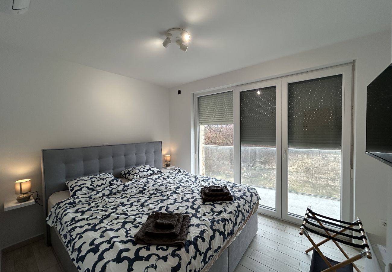 Ferienwohnung in Zaton - Apartment Mariner 2 mit beheiztem Pool