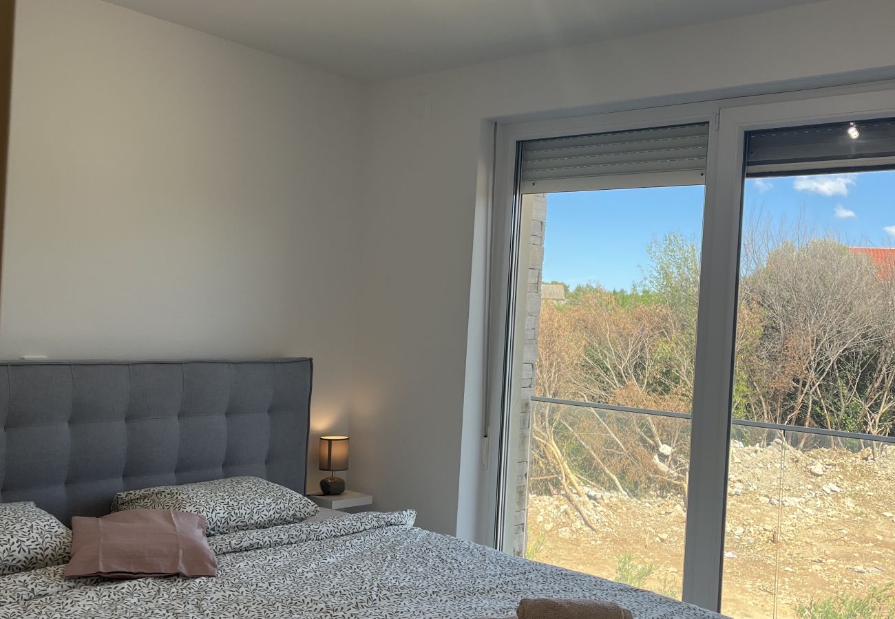 Ferienwohnung in Zaton - Apartment Mariner 2 mit beheiztem Pool