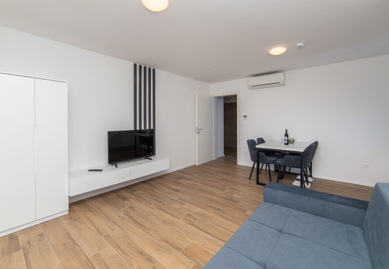 Ferienwohnung in Gradac - Altiora Prestige Residence 301