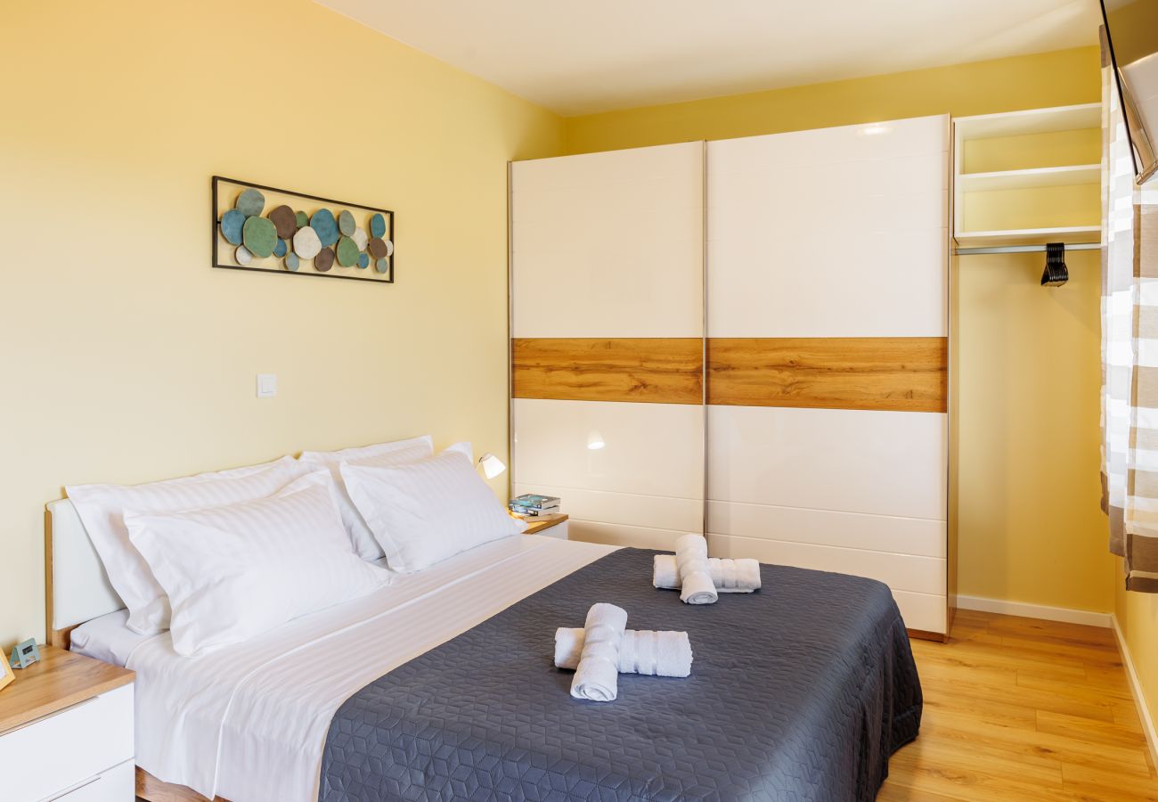 Ferienhaus in Galižana - Ferienhaus Fulia mit Pool