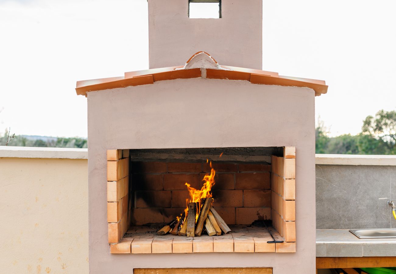 Ferienhaus in Galižana - Ferienhaus Fulia mit Pool