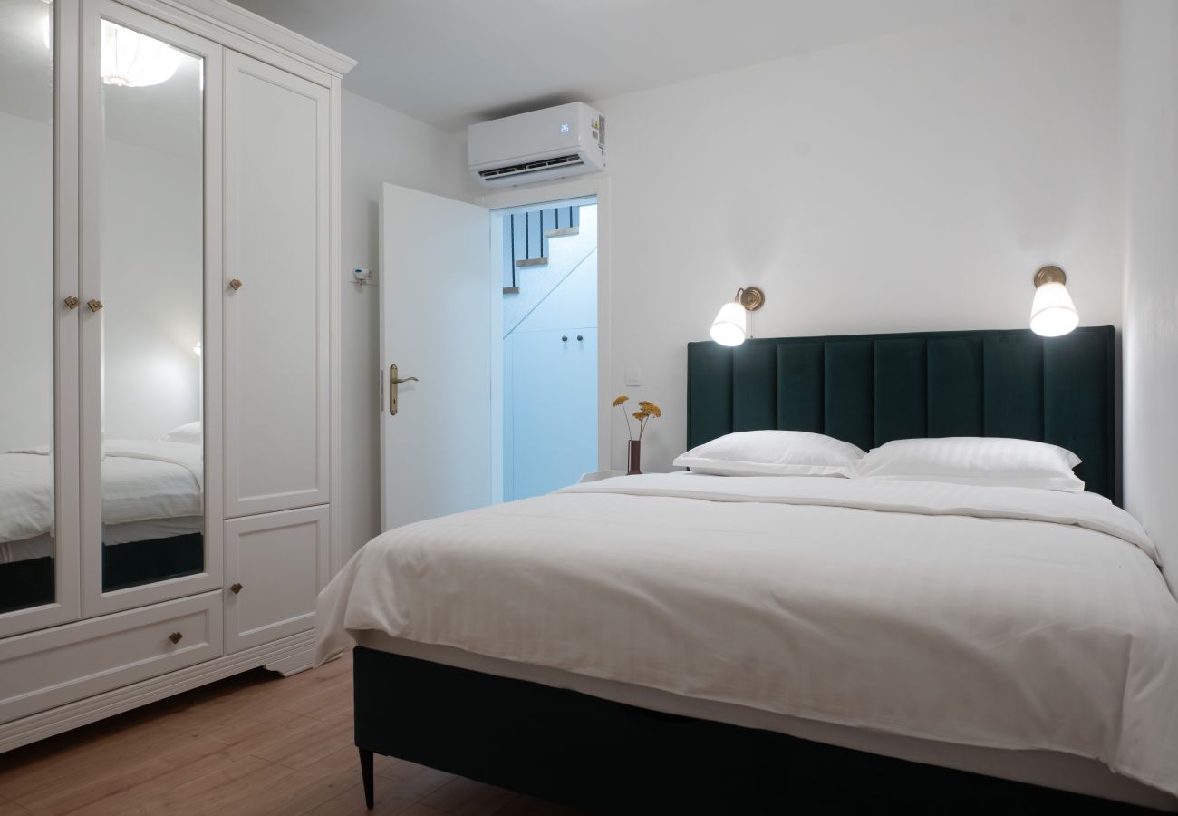 Ferienhaus in Vir - Heritage Home Vila Malena
