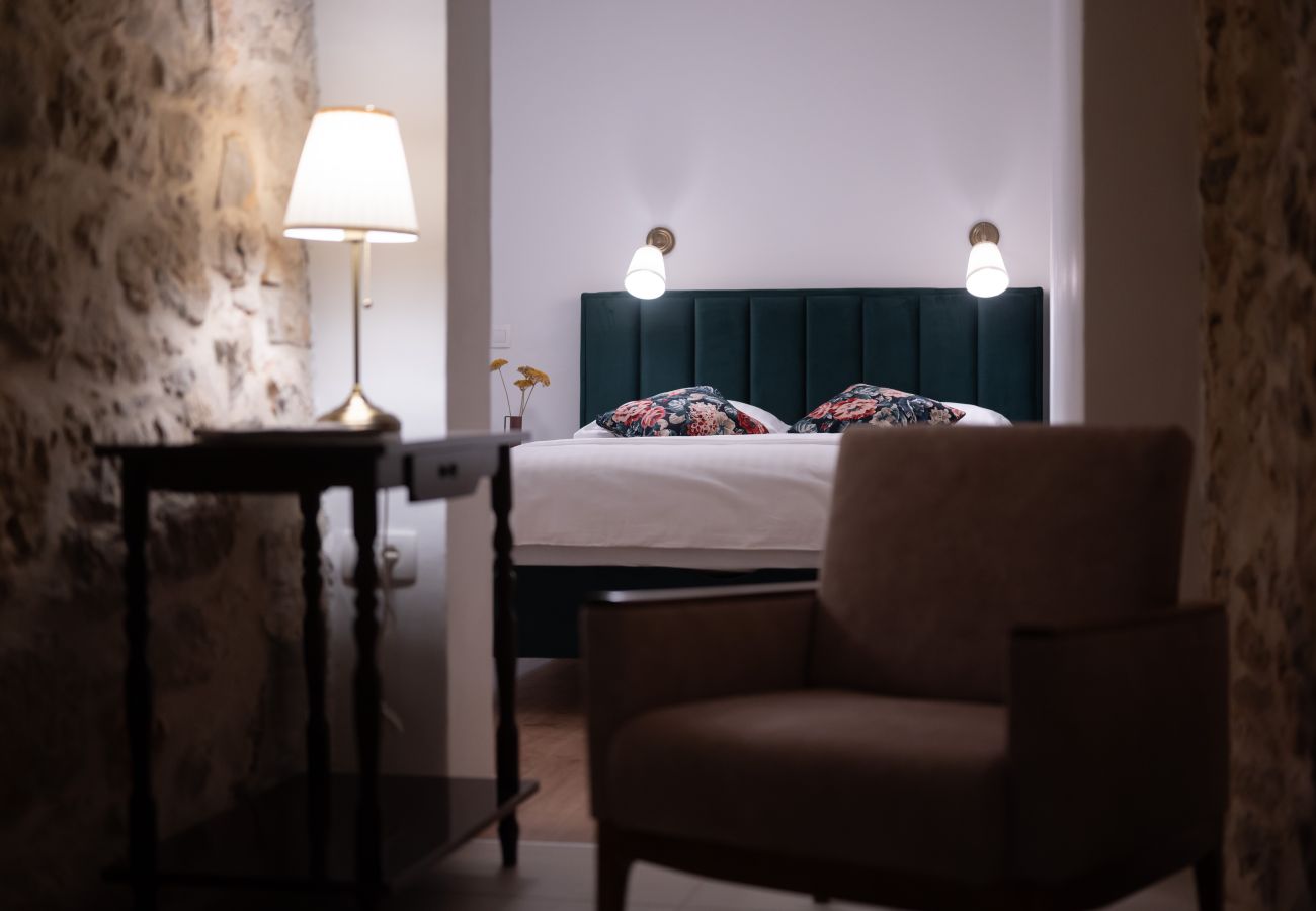 Ferienhaus in Vir - Heritage Home Vila Malena